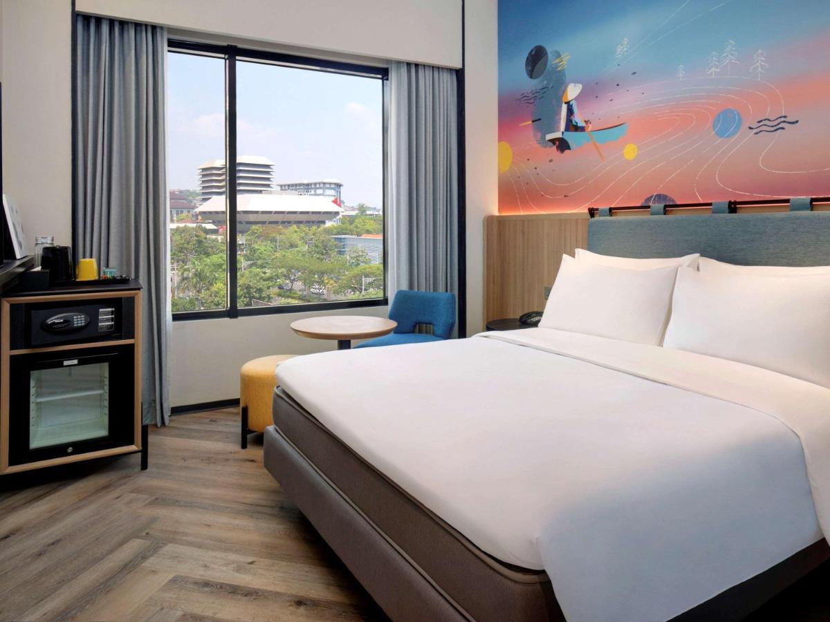 Ibis Styles Semarang Simpang Lima Hotel ภายนอก รูปภาพ